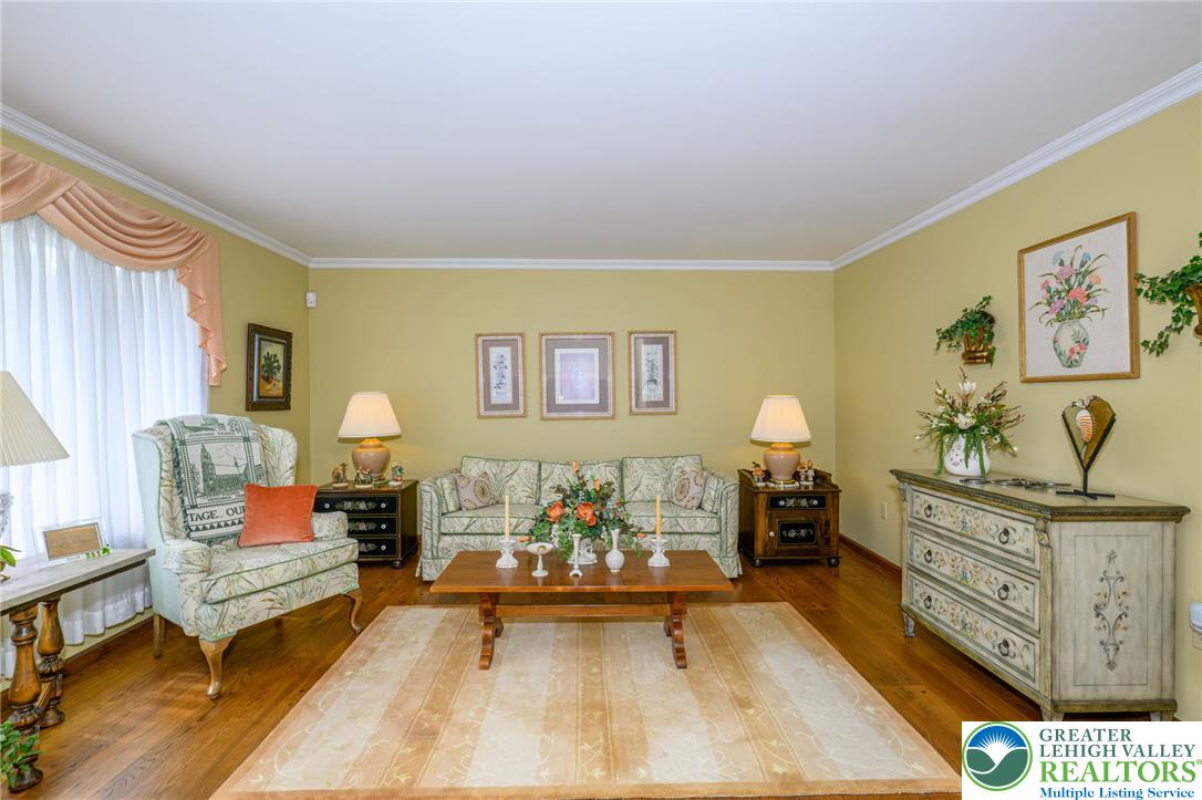 385 Apollo Drive Property Photo 4
