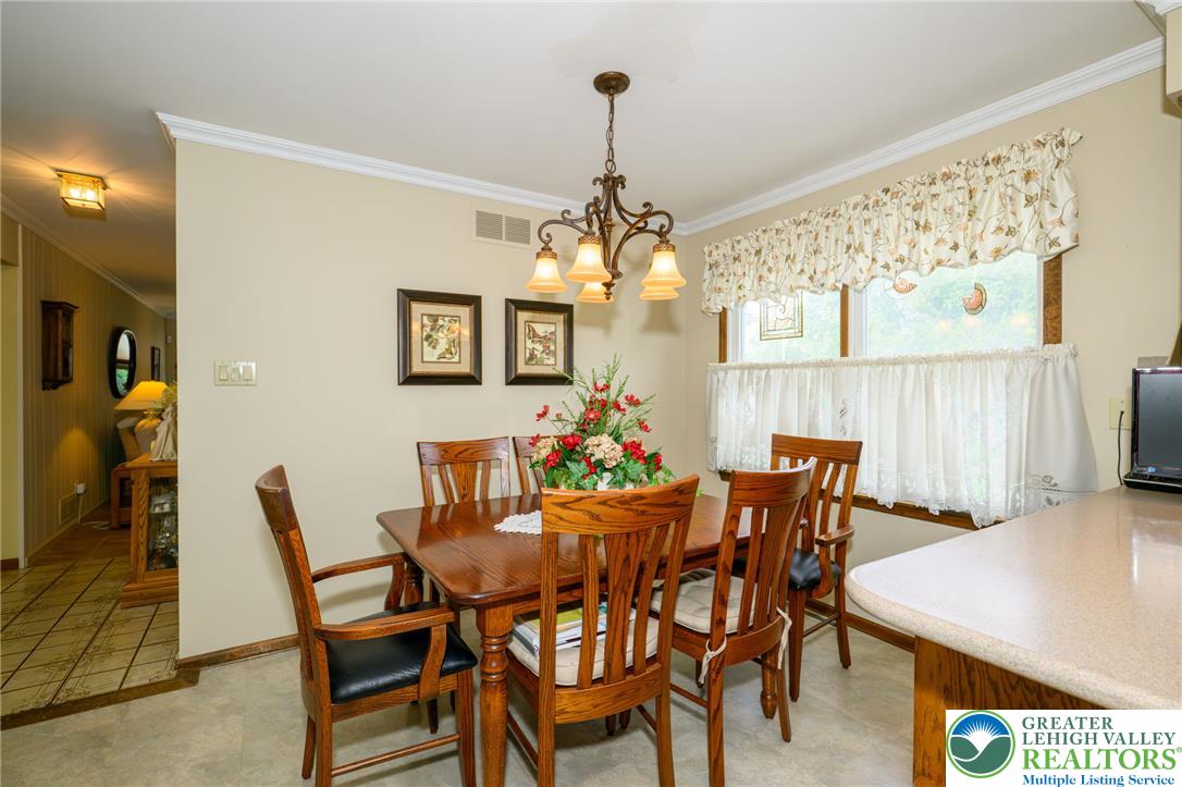385 Apollo Drive Property Photo 6