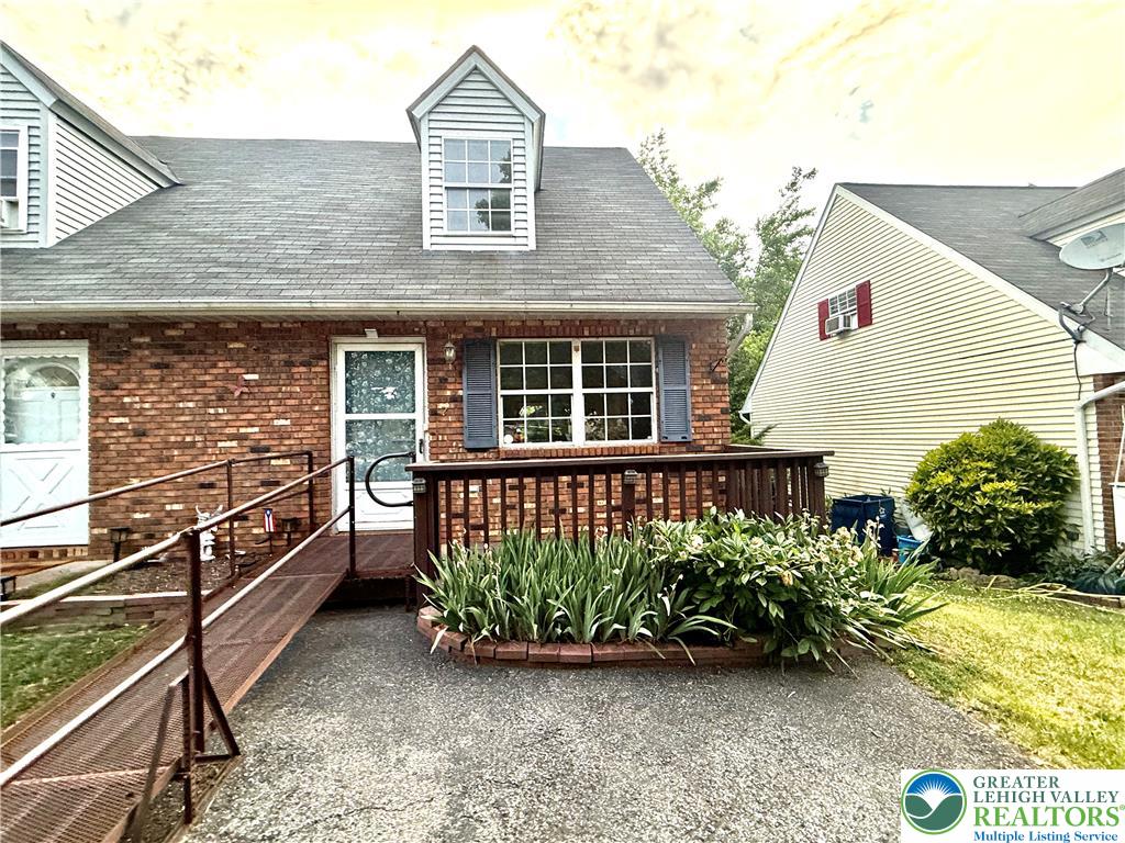 7 West Pittston Street Property Photo 1