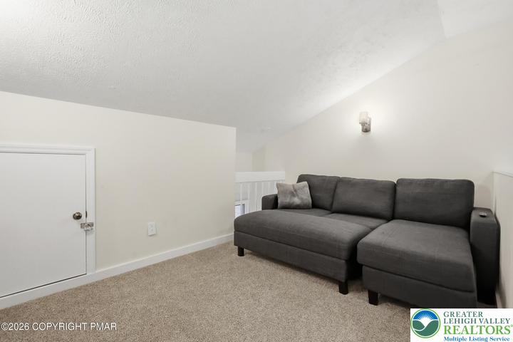79 Laurelwoods Drive Property Photo 34