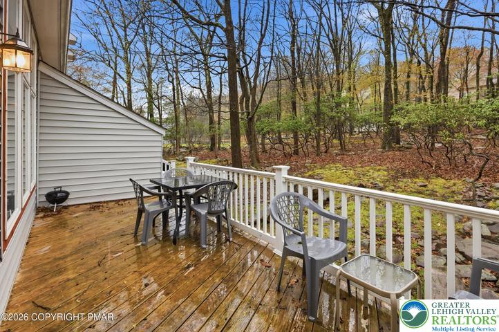 79 Laurelwoods Drive Property Photo 36