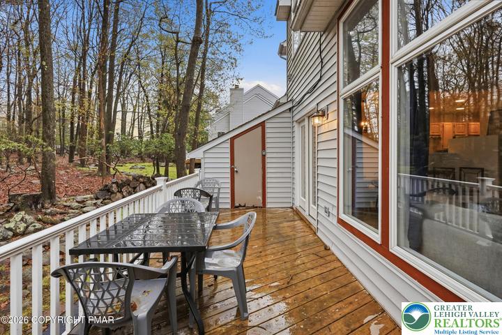 79 Laurelwoods Drive Property Photo 37