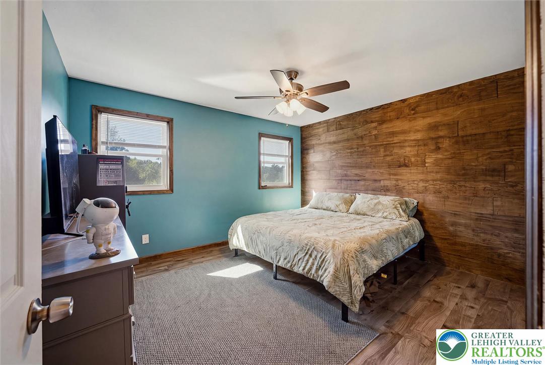 413 Stony Brook Drive Property Photo 4
