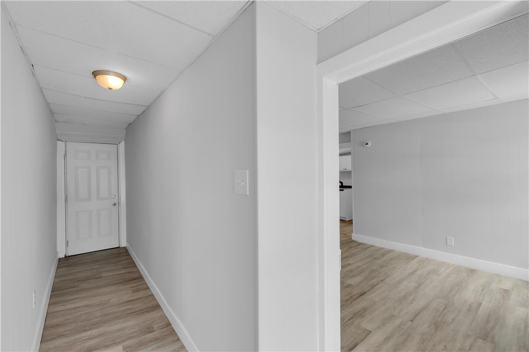 149 West Ridge Street 2b Property Photo 8