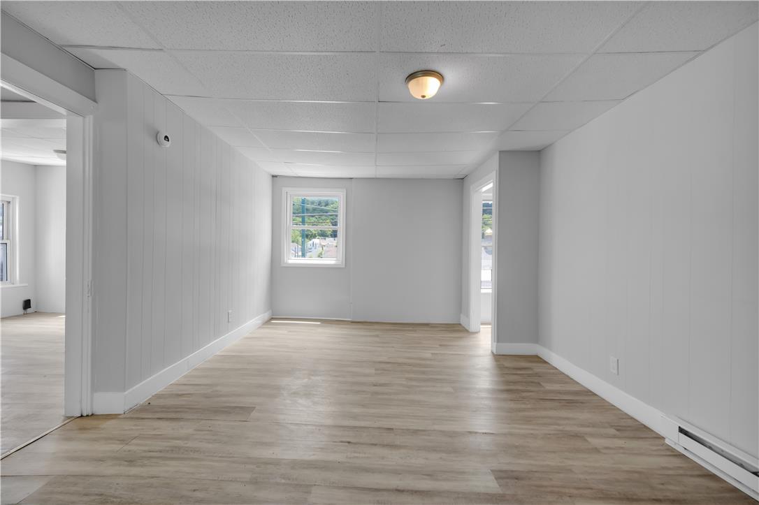 149 West Ridge Street 2b Property Photo 10