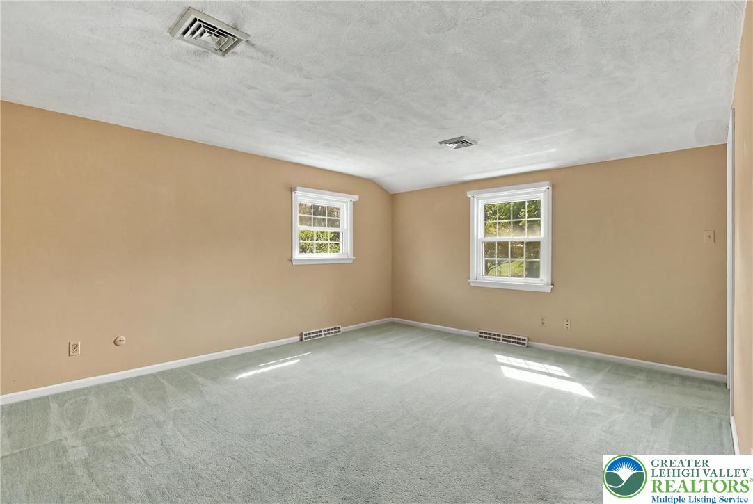 1285 Clearview Circle Property Photo 33