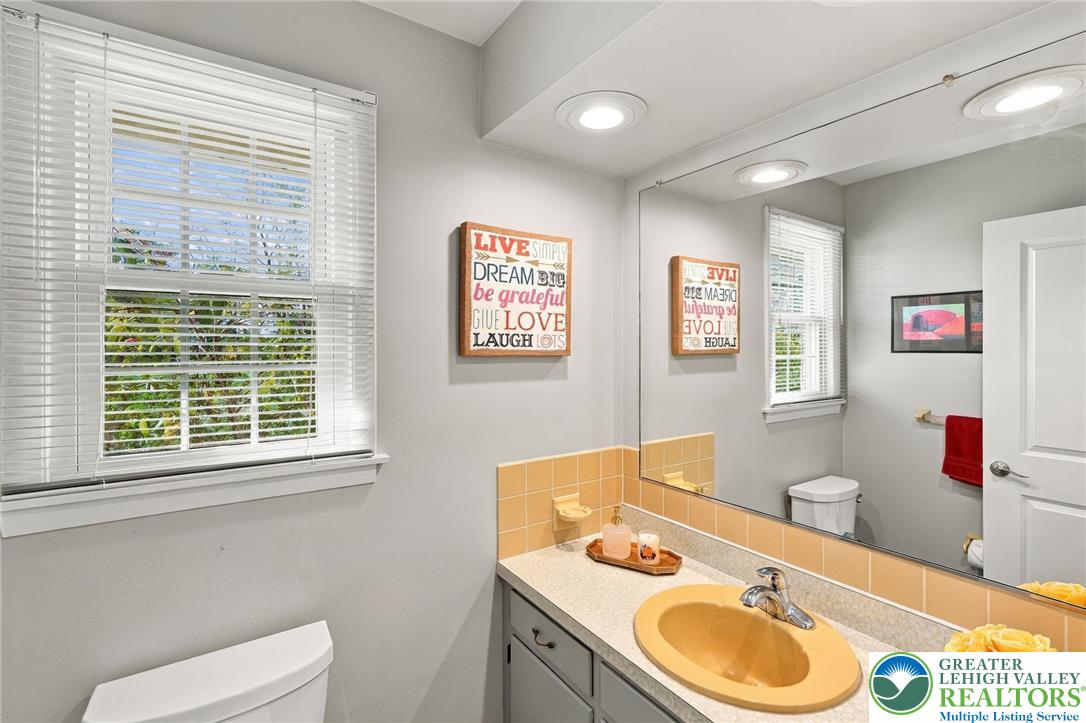 3834 Estate Drive Property Photo 17