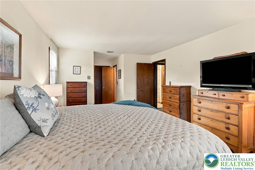 3834 Estate Drive Property Photo 20