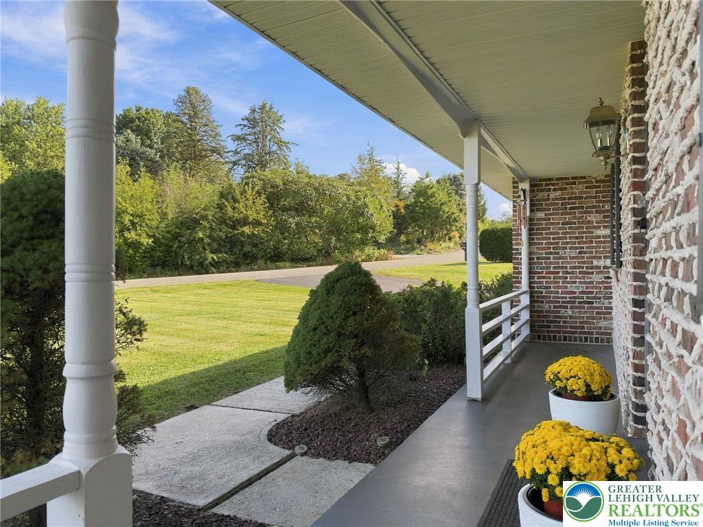 3834 Estate Drive Property Photo 35