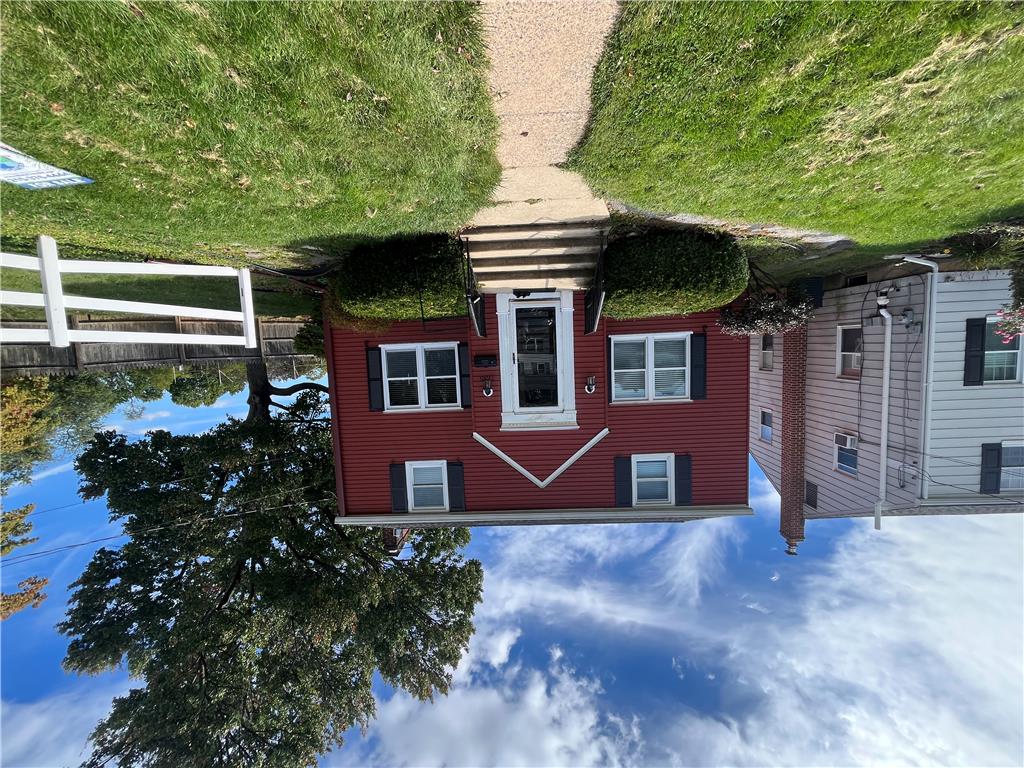 1735 Jefferson Avenue Property Photo 1
