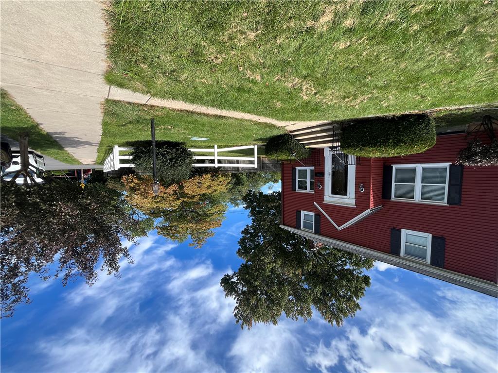 1735 Jefferson Avenue Property Photo 2