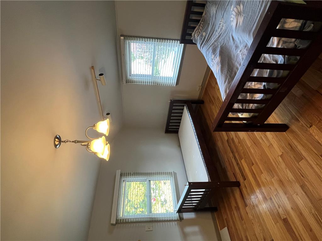 1735 Jefferson Avenue Property Photo 7