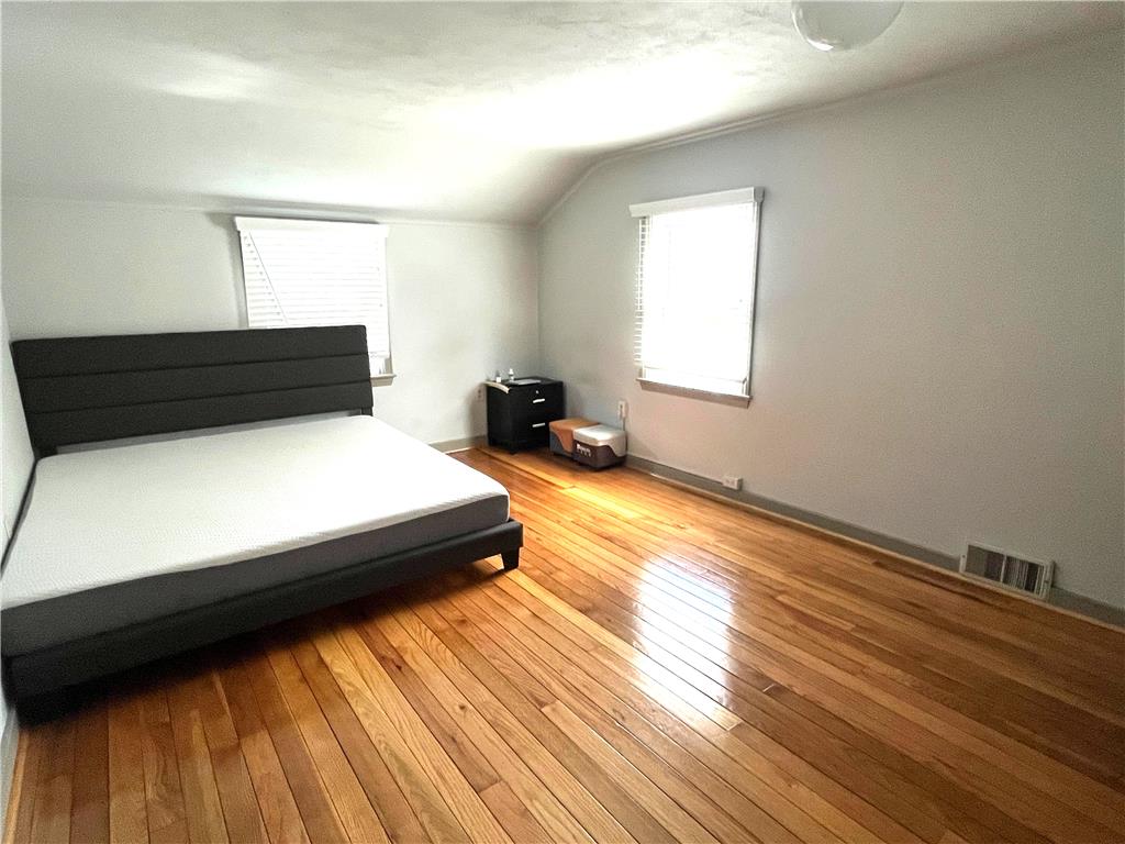 1735 Jefferson Avenue Property Photo 10
