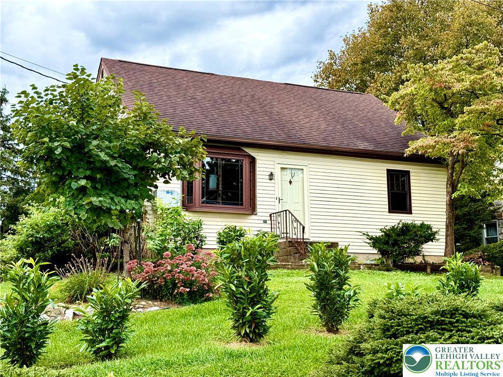 400 College Boulevard Property Photo 1