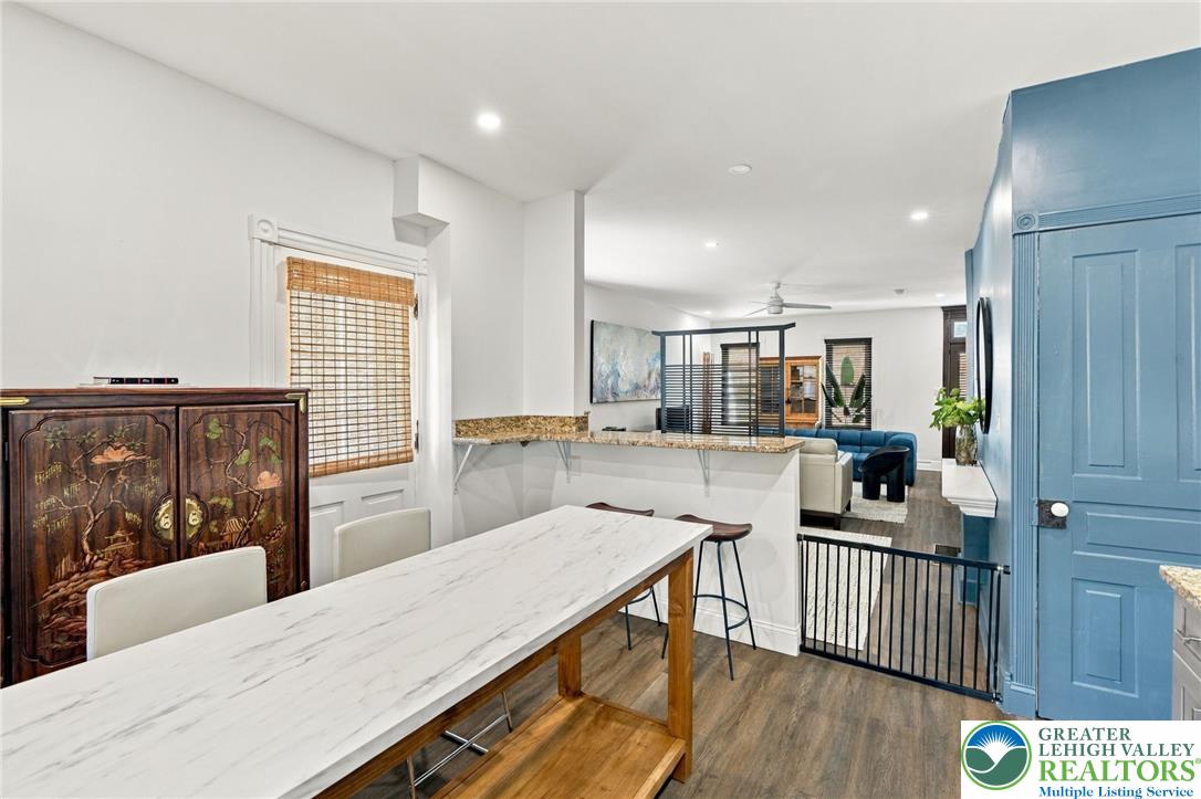 562 Ridge Street Property Photo 18