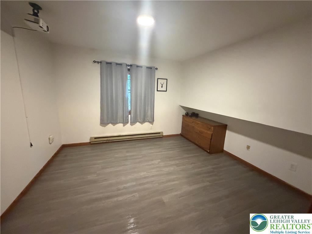 7642 Rainbow Drive Property Photo 8