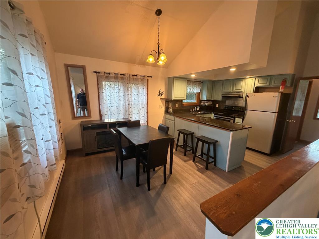 7642 Rainbow Drive Property Photo 10