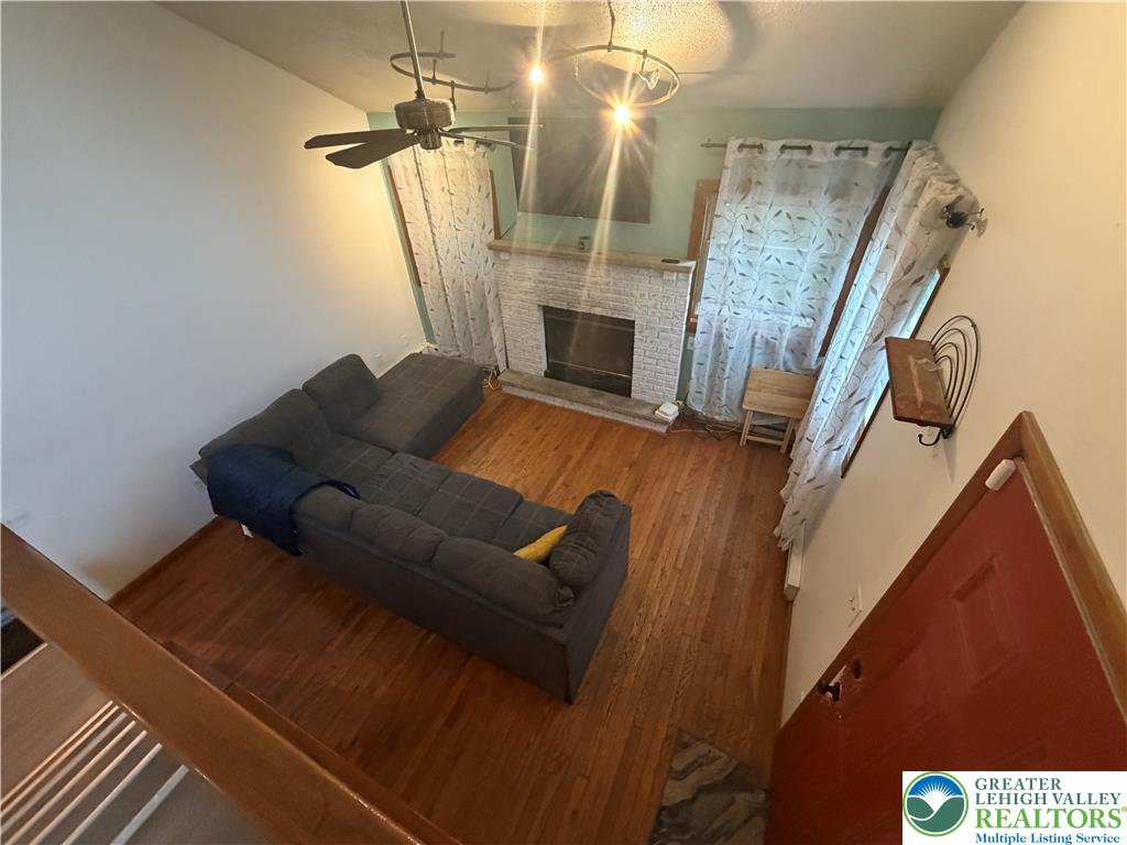 7642 Rainbow Drive Property Photo 11