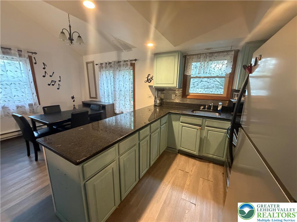 7642 Rainbow Drive Property Photo 12