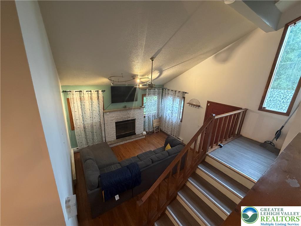 7642 Rainbow Drive Property Photo 13