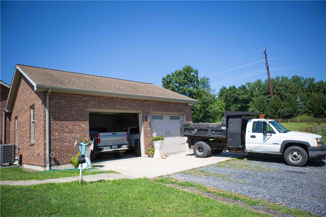 245 Tomahawk Trail Property Photo 51