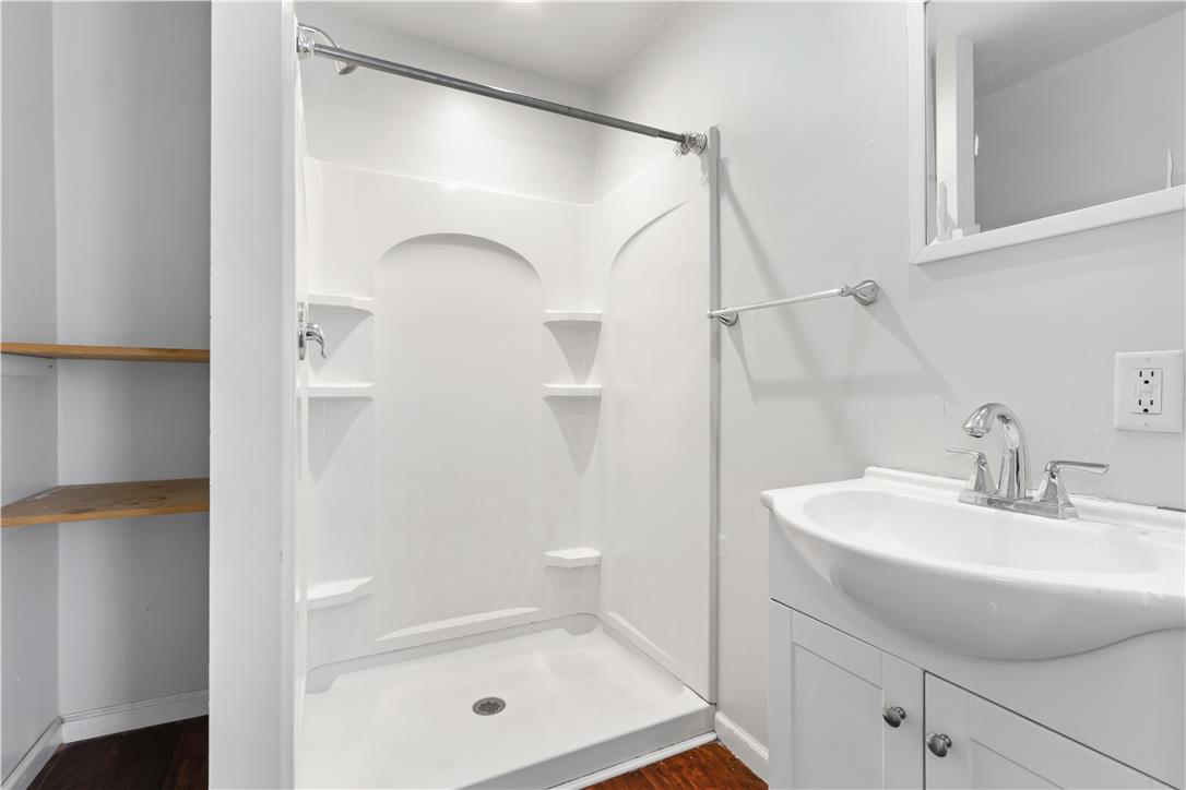 617 East 5th Street Property Photo 13