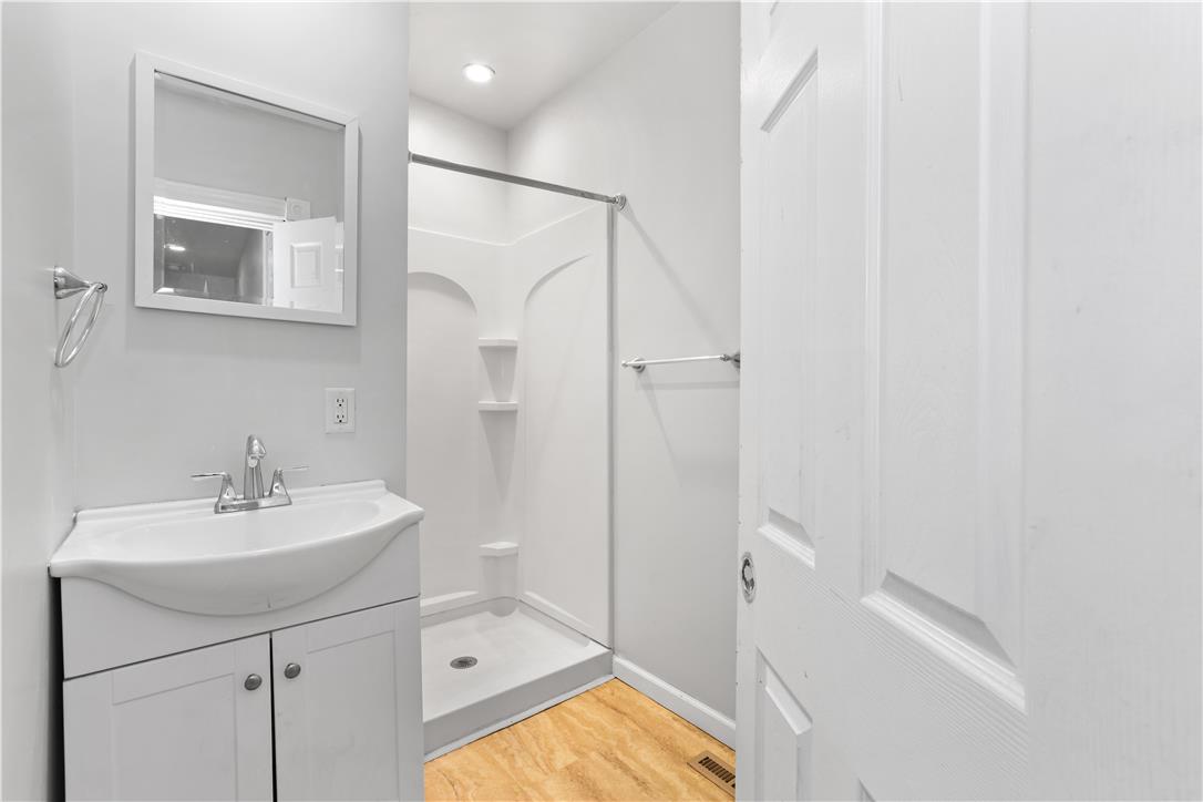 617 East 5th Street Property Photo 22