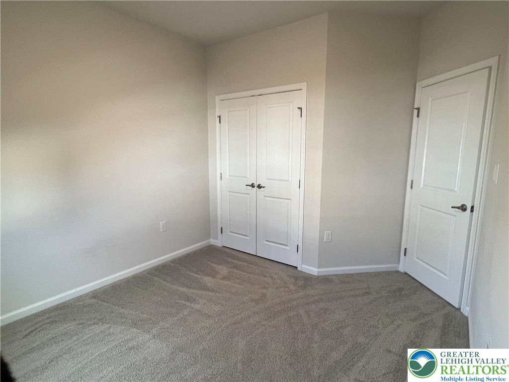 2356 Raya Way Property Photo 18
