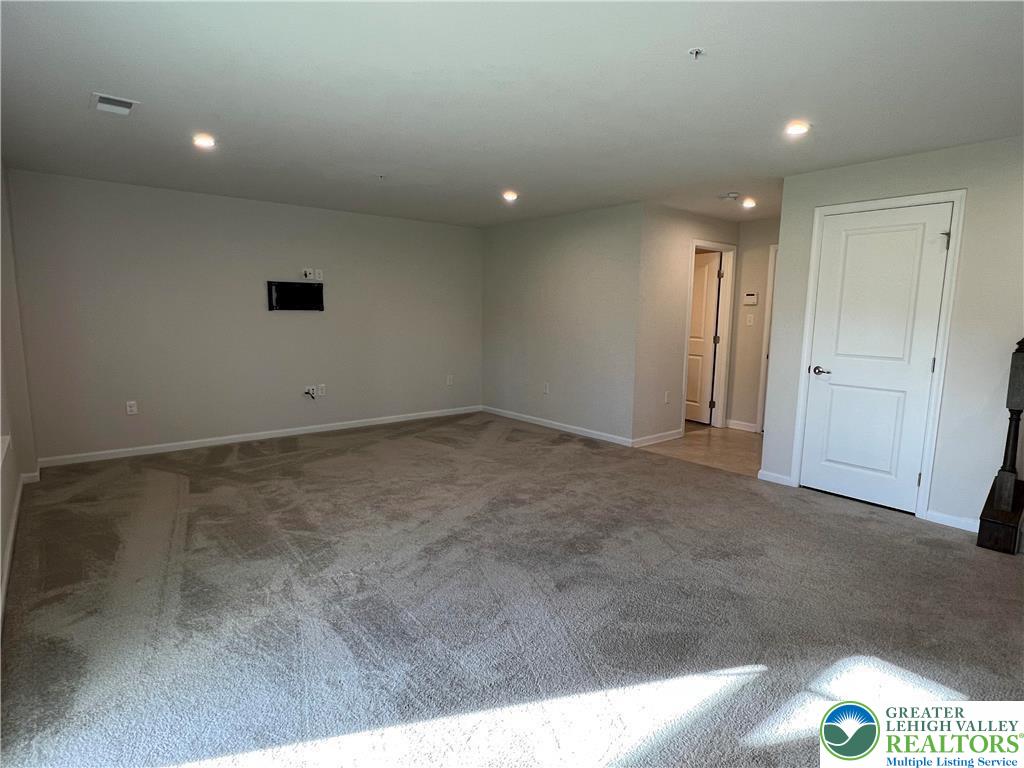 2356 Raya Way Property Photo 21