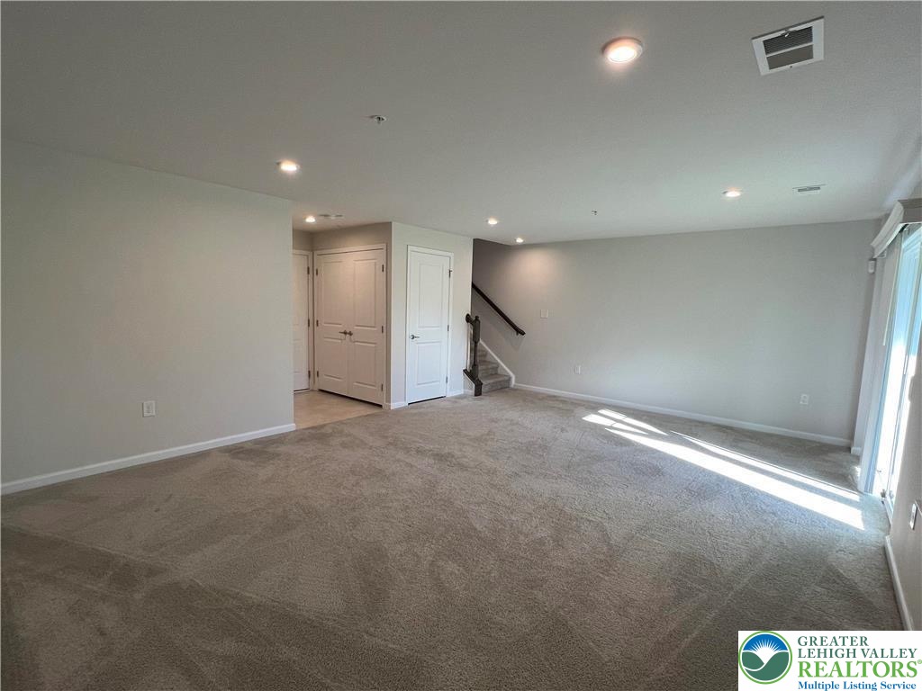 2356 Raya Way Property Photo 23