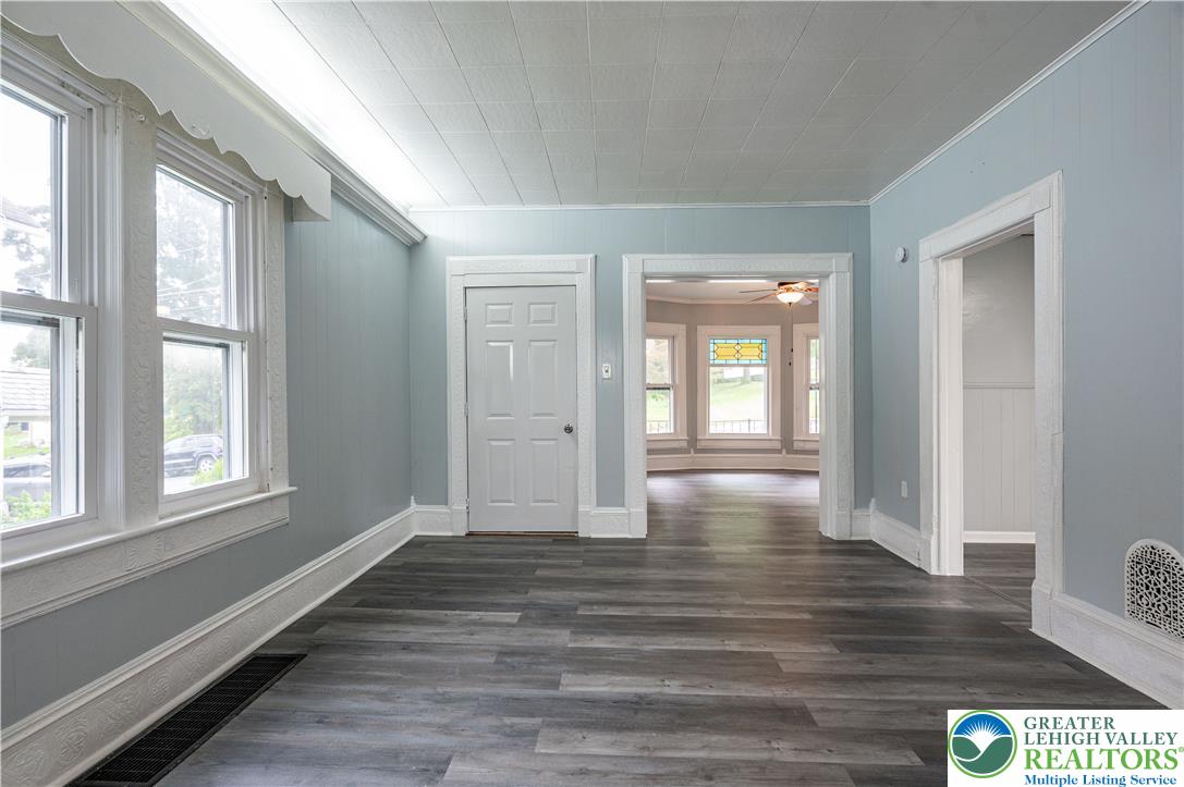 739 Broadway Property Photo 11