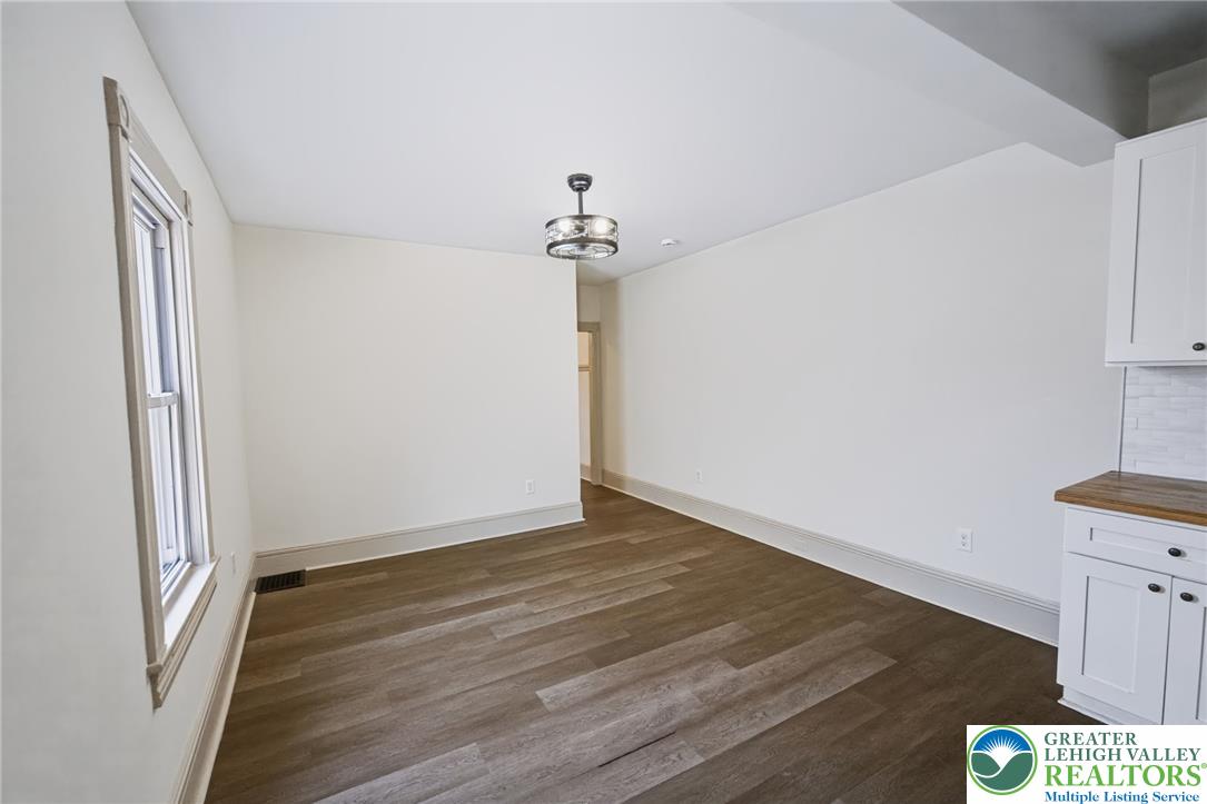 1319 Northampton Street 2 Property Photo 4