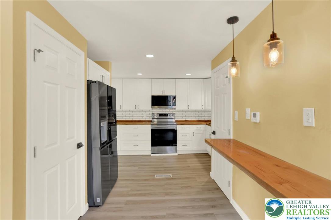 2462 Route 737 Property Photo 21