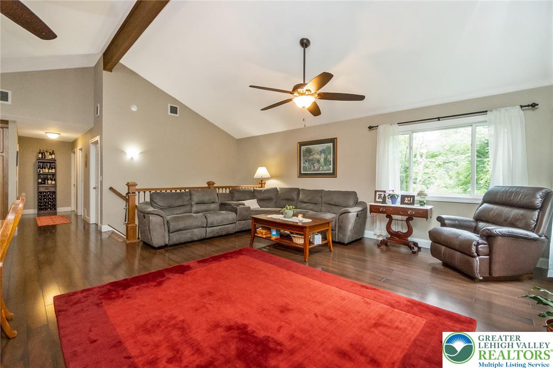 210 Piney Woods Drive Property Photo 29