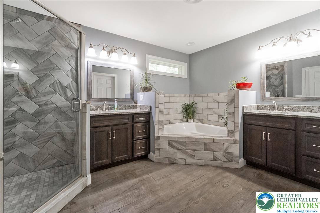 210 Piney Woods Drive Property Photo 43