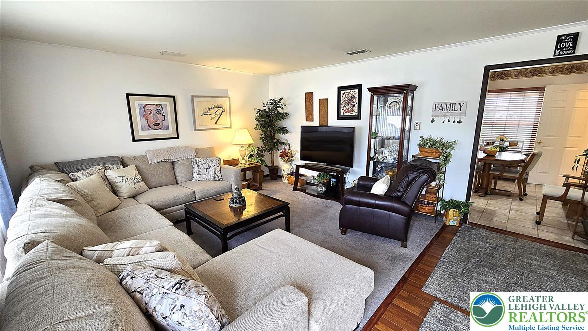 4474 Phillip Street Property Photo 2