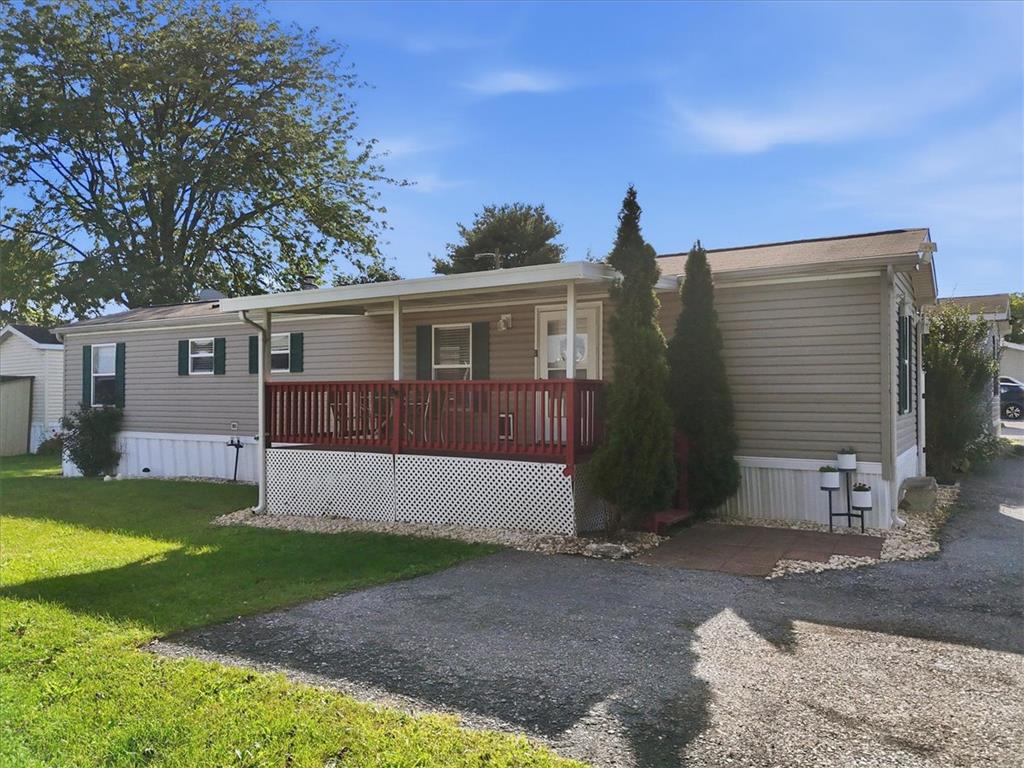 6129 Memorial Road Property Photo 6