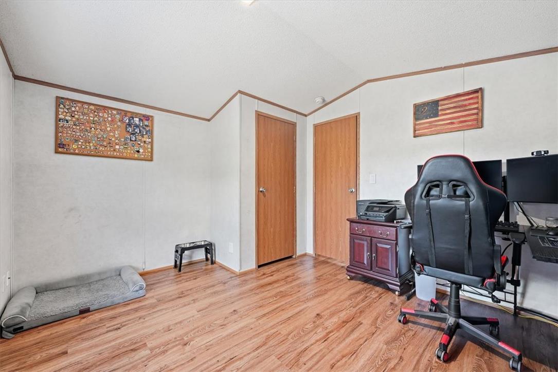 6129 Memorial Road Property Photo 25