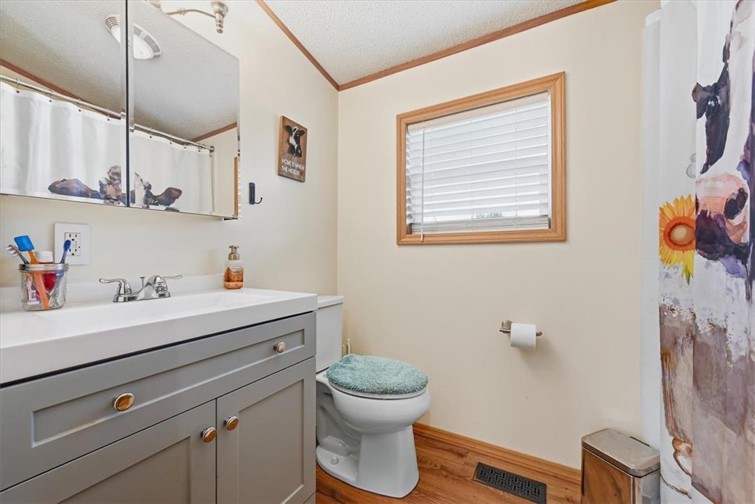 6129 Memorial Road Property Photo 30