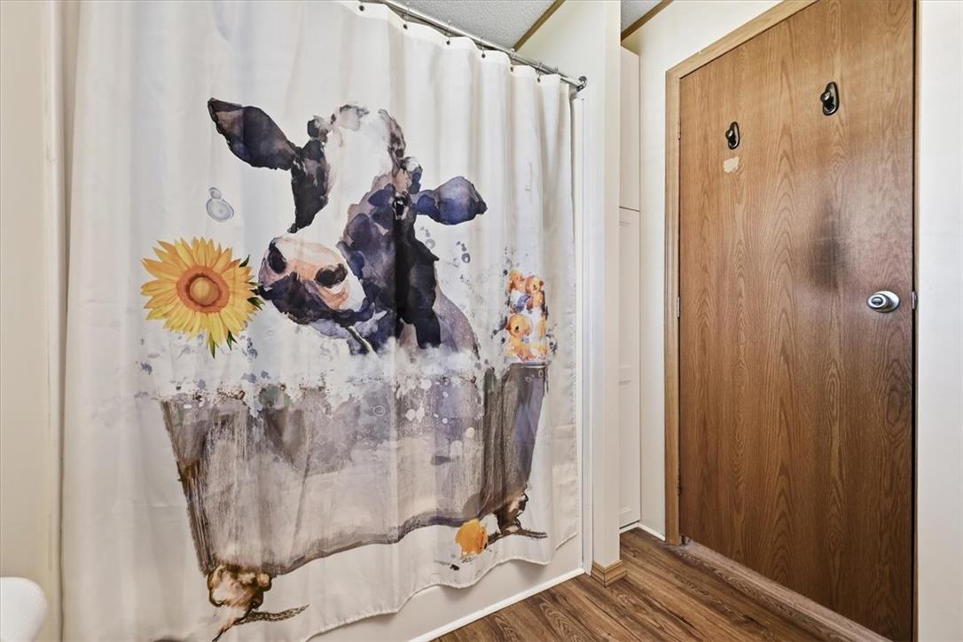 6129 Memorial Road Property Photo 31