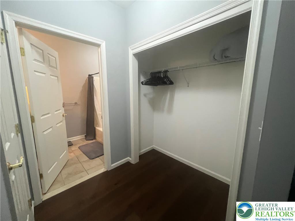 424 Waterford Terrace Property Photo 21