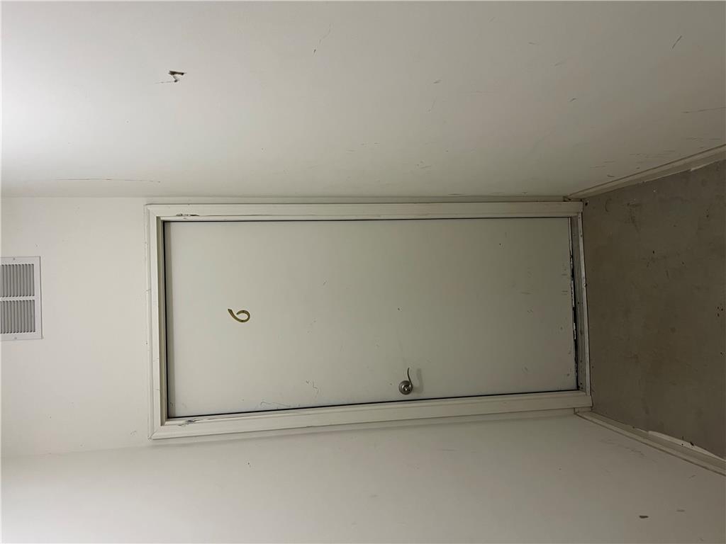 424 Waterford Terrace Property Photo 35