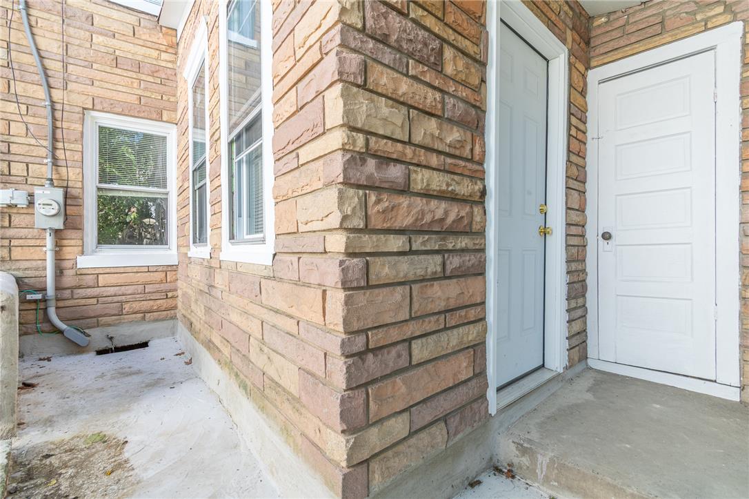 216 N Railroad St Property Photo 23
