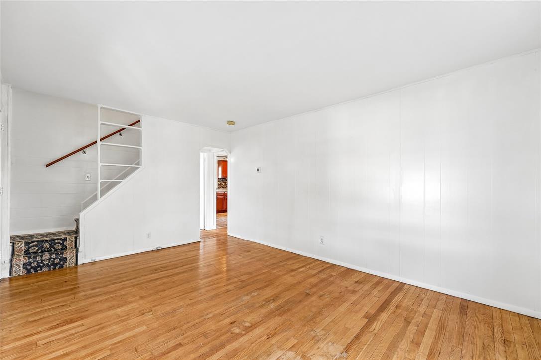 1325 Byfield Street Property Photo 5