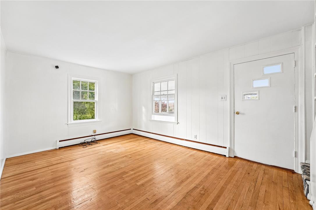 1325 Byfield Street Property Photo 7