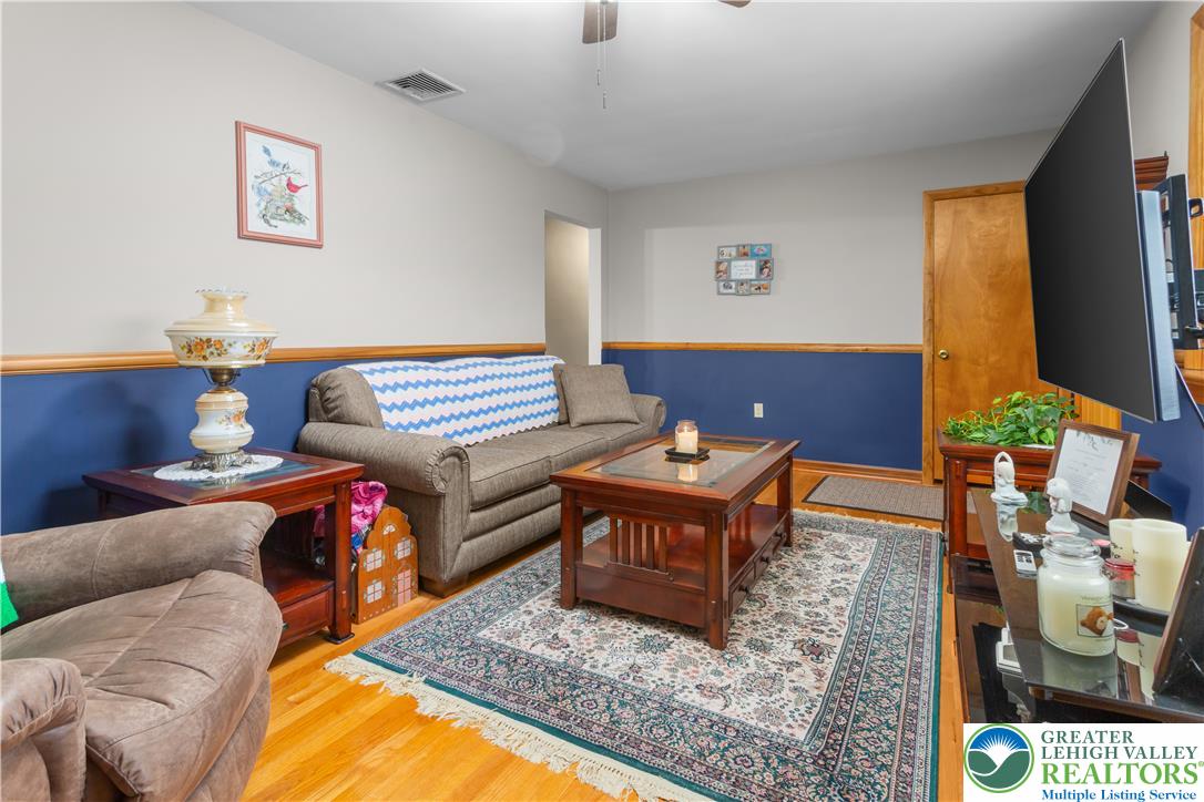 62 North Broad Property Photo 5