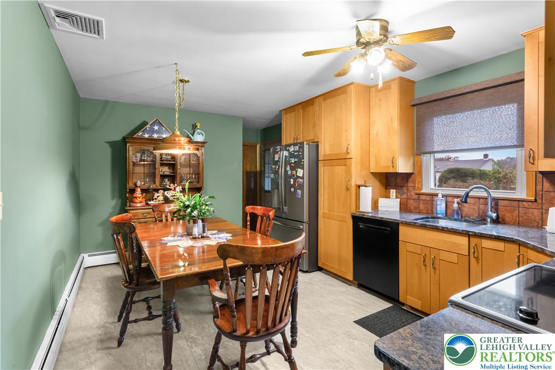 62 North Broad Property Photo 6