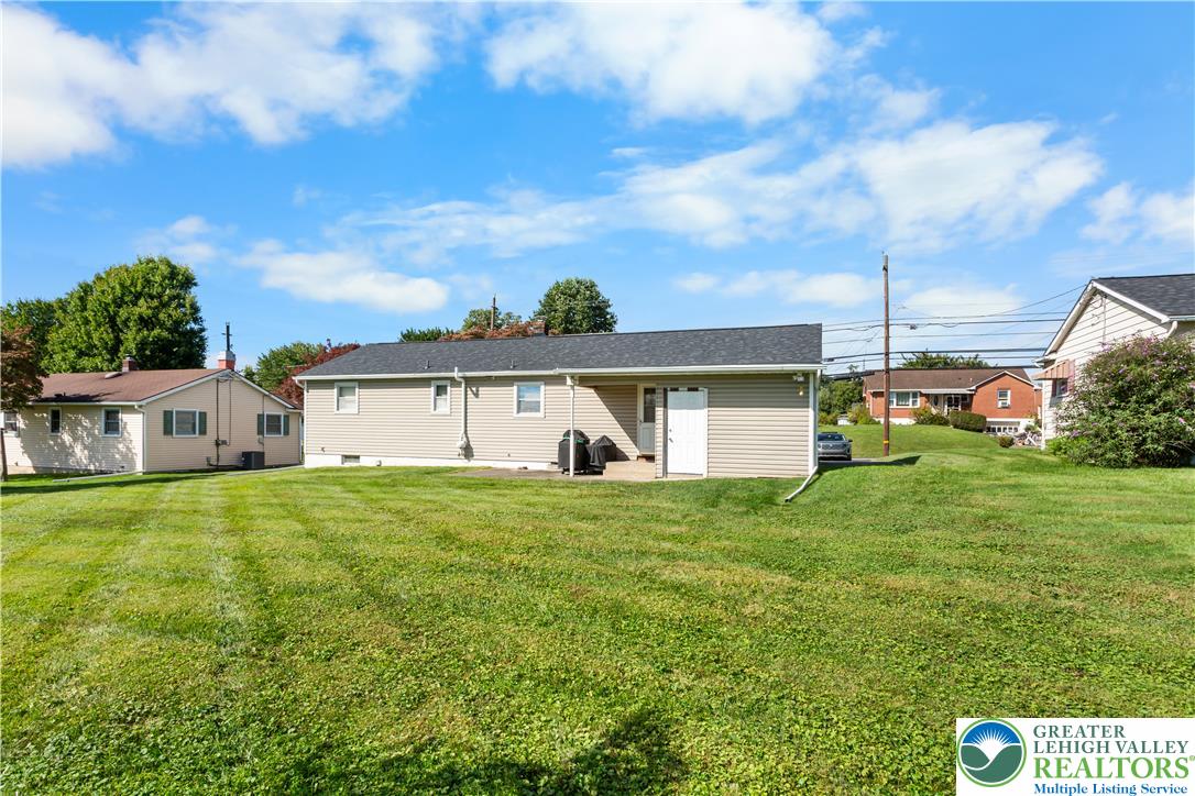 62 North Broad Property Photo 16