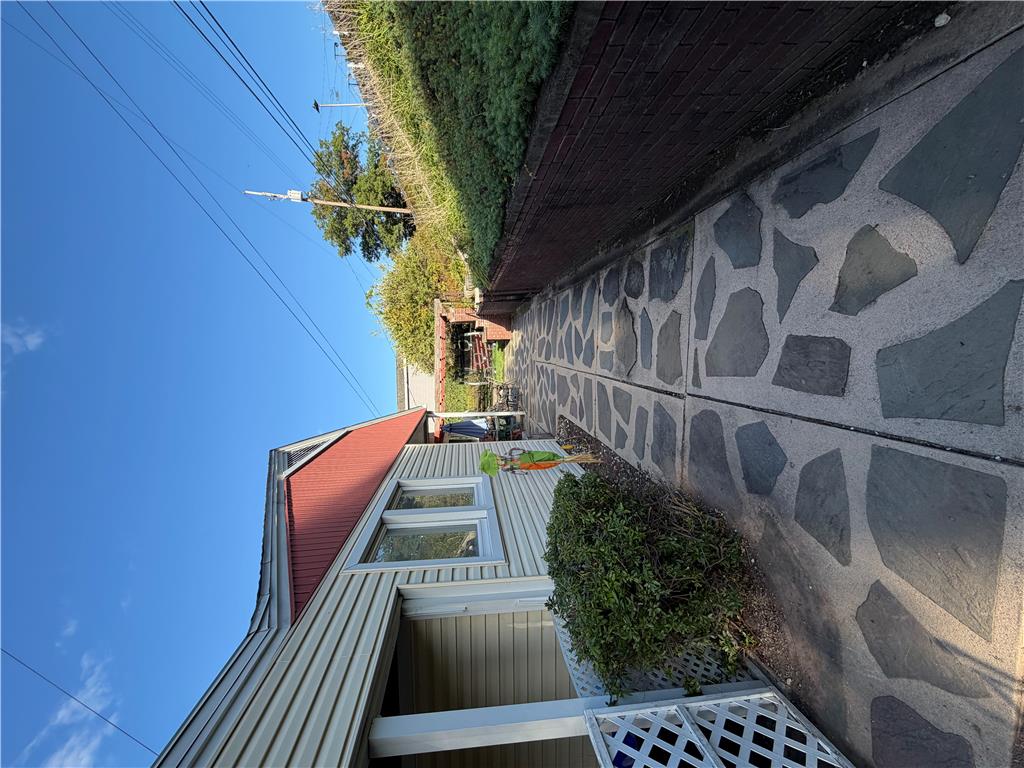 428 East Center Street Property Photo 3