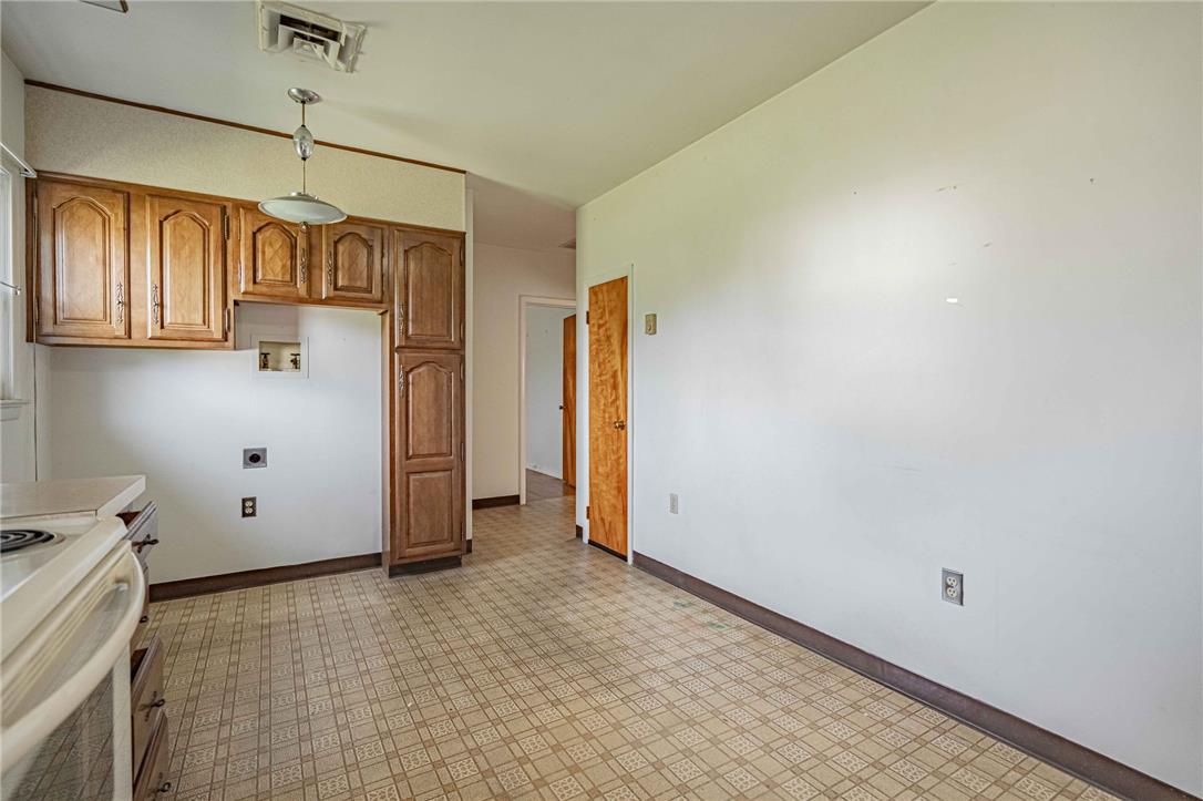 2231 Fuller Street Property Photo 4